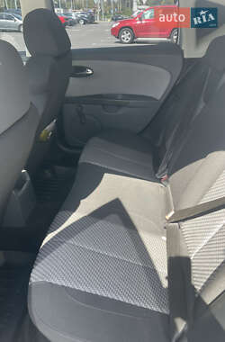 Хэтчбек SEAT Leon 2007 в 