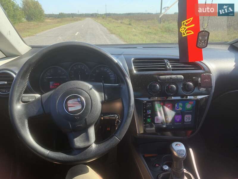 Хетчбек SEAT Leon 2006 в Броварах