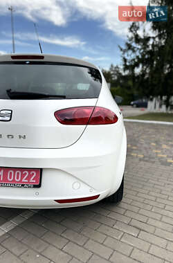 Хэтчбек SEAT Leon 2009 в 
