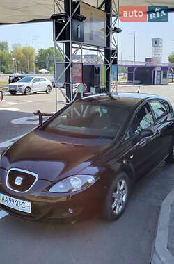 Хэтчбек SEAT Leon 2006 в 
