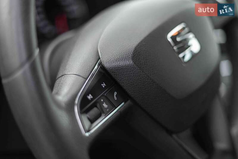Універсал SEAT Leon 2014 в Ужгороді
