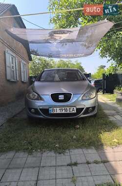 Хэтчбек SEAT Leon 2006 в  фото 3 Хэтчбек SEAT Leon 2006 в