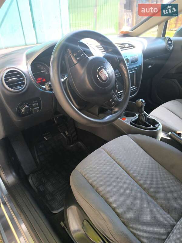 Хетчбек SEAT Leon 2006 в Полтаві фото 14 Хетчбек SEAT Leon 2006 в Полтаві