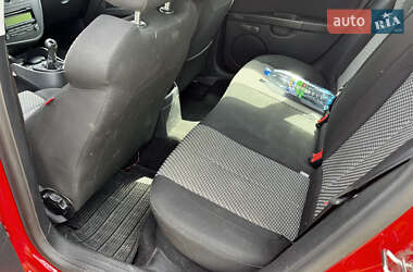 Хетчбек SEAT Leon 2010 в 