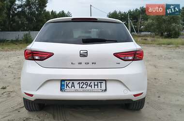 Хэтчбек SEAT Leon 2013 в 