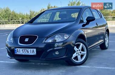 Хэтчбек SEAT Leon 2011 в Киеве