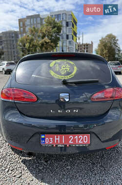 Хэтчбек SEAT Leon 2007 в 