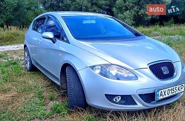 Хэтчбек SEAT Leon 2008 в 