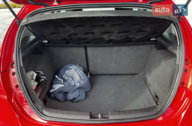 Хэтчбек SEAT Leon 2010 в 
