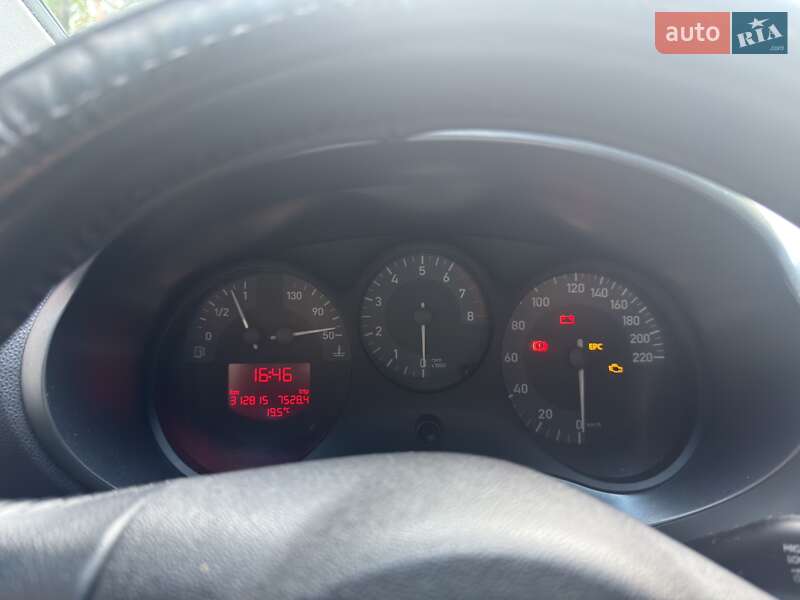 Хэтчбек SEAT Leon 2009 в Киеве