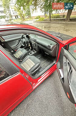 Хэтчбек SEAT Leon 2004 в 