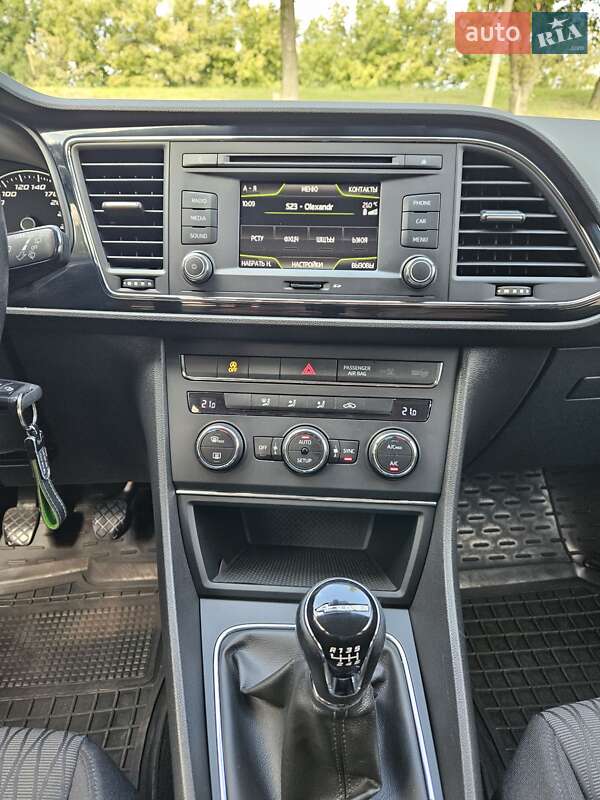 Универсал SEAT Leon 2015 в Хмельницком