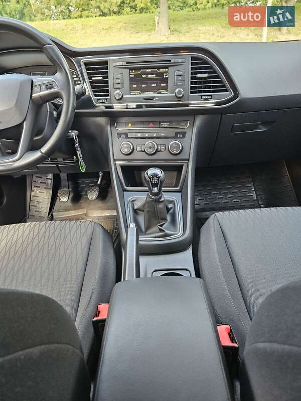 Универсал SEAT Leon 2015 в Хмельницком