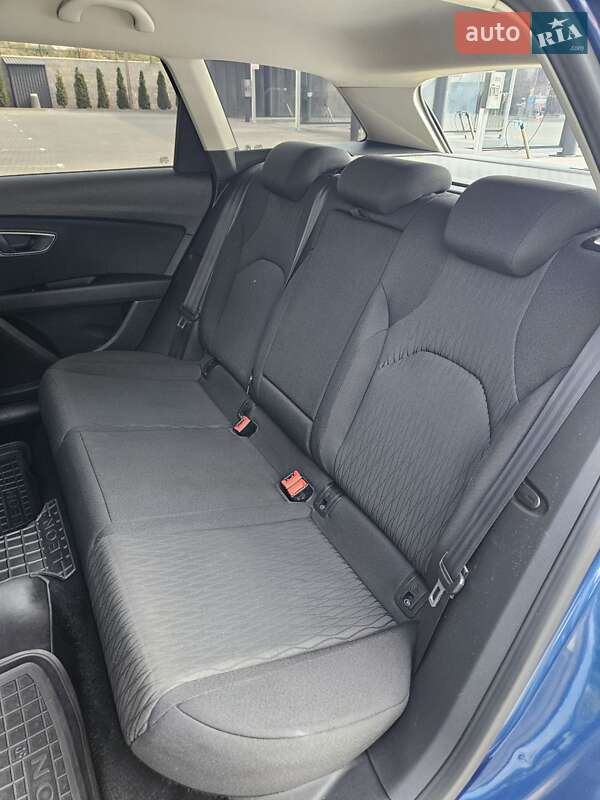 Универсал SEAT Leon 2015 в Хмельницком