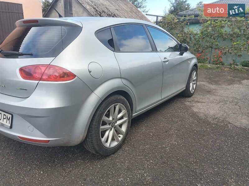 Хетчбек SEAT Leon 2010 в Тернополі фото 3 Хетчбек SEAT Leon 2010 в Тернополі