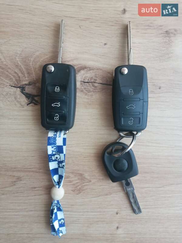 Хетчбек SEAT Leon 2010 в Тернополі фото 11 Хетчбек SEAT Leon 2010 в Тернополі