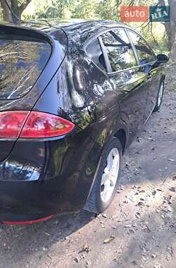 Хэтчбек SEAT Leon 2008 в 