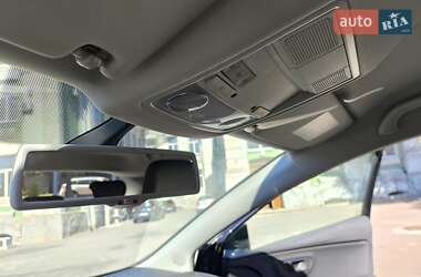 Хэтчбек SEAT Leon 2013 в 