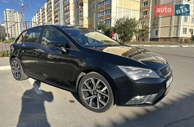 Хэтчбек SEAT Leon 2014 в 