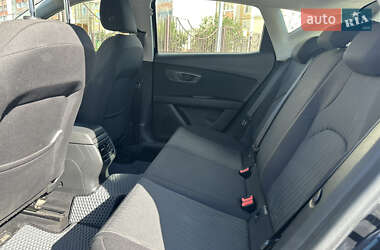 Хэтчбек SEAT Leon 2014 в 