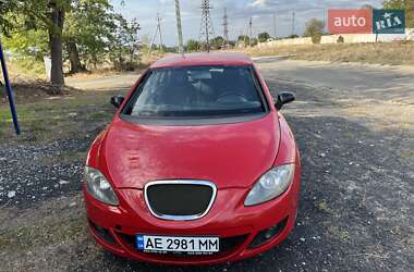 Хетчбек SEAT Leon 2005 в Дніпрі