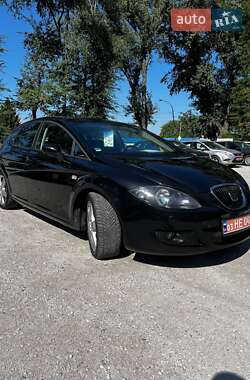 Хэтчбек SEAT Leon 2007 в 