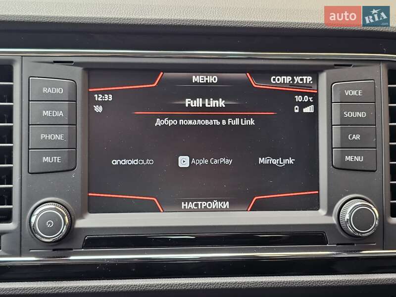 Хэтчбек SEAT Leon 2016 в Киеве