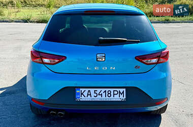Хэтчбек SEAT Leon 2016 в 