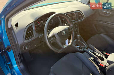 Хэтчбек SEAT Leon 2016 в 