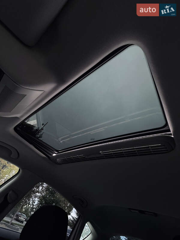 Хэтчбек SEAT Leon 2010 в Днепре