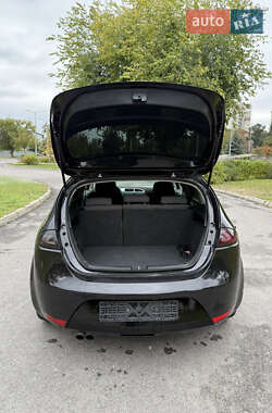 Хэтчбек SEAT Leon 2008 в 