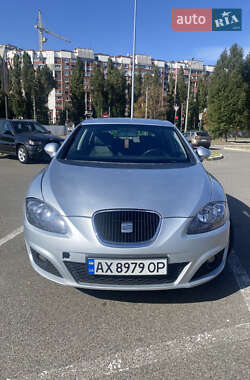 Хетчбек SEAT Leon 2010 в Харкові