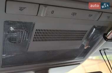 Хэтчбек SEAT Leon 2010 в 
