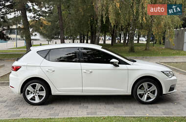 Хэтчбек SEAT Leon 2019 в 