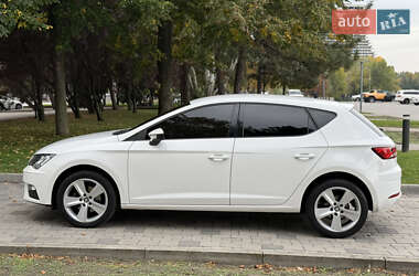 Хэтчбек SEAT Leon 2019 в 