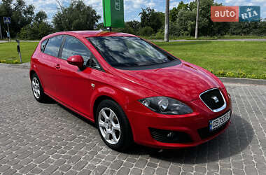 Хэтчбек SEAT Leon 2010 в Чернигове