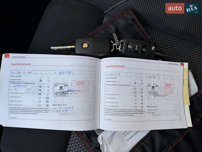 Хэтчбек SEAT Leon 2010 в Луцке