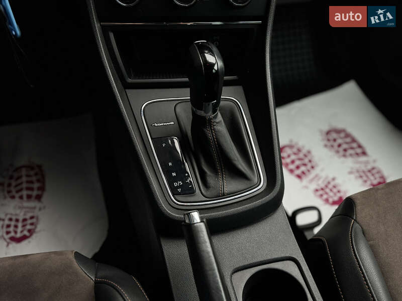 Универсал SEAT Leon 2016 в Киеве