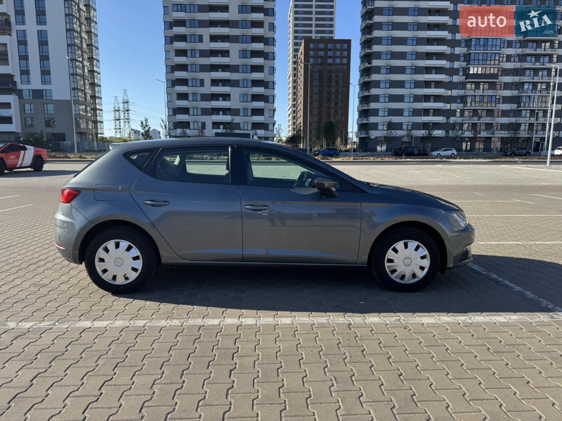 2017 SEAT Leon - мініатюра 4