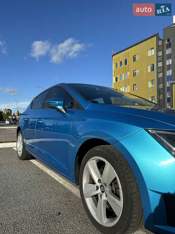 Хетчбек SEAT Leon 2013 в Києві