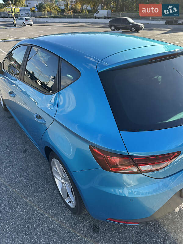 Хетчбек SEAT Leon 2013 в Києві
