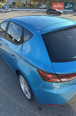Хэтчбек SEAT Leon 2013 в 