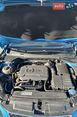 Хэтчбек SEAT Leon 2013 в 