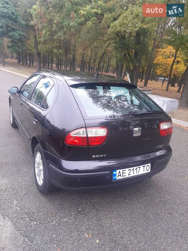 Хетчбек SEAT Leon 2004 в Дніпрі фото 10 Хетчбек SEAT Leon 2004 в Дніпрі