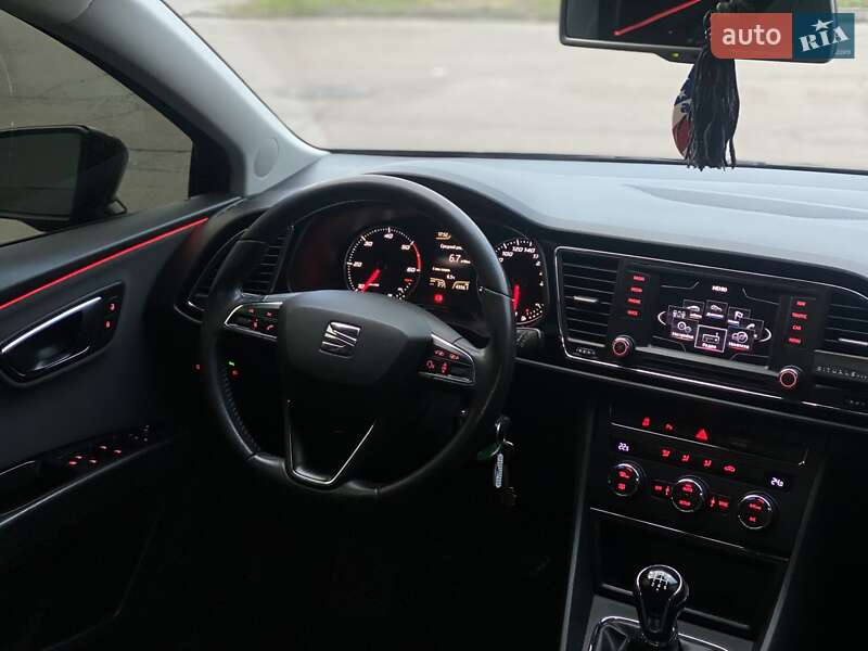 Универсал SEAT Leon 2014 в Львове фото 18 Универсал SEAT Leon 2014 в Львове