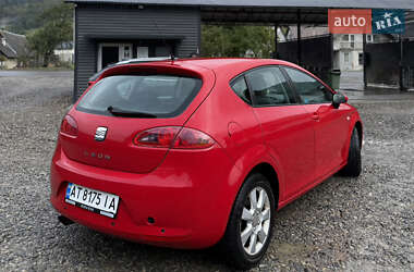 Хэтчбек SEAT Leon 2008 в 