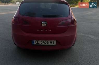 Хетчбек SEAT Leon 2006 в Кривому Розі