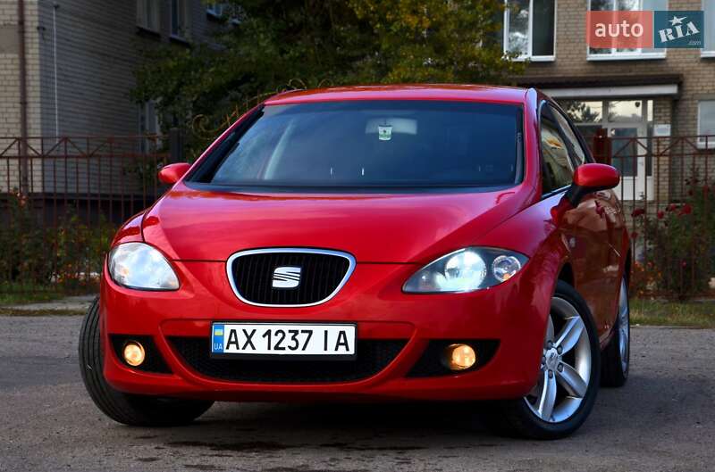 Хэтчбек SEAT Leon 2008 в Павлограде фото Хэтчбек SEAT Leon 2008 в Павлограде