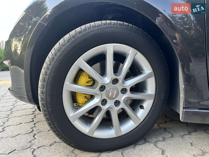 Хетчбек SEAT Leon 2009 в Павлограді фото 3 Хетчбек SEAT Leon 2009 в Павлограді