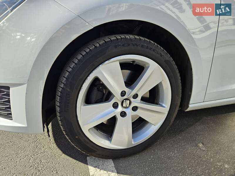Хэтчбек SEAT Leon 2013 в Черкассах фото 35 Хэтчбек SEAT Leon 2013 в Черкассах